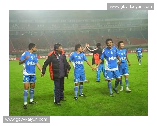 【足坛风云】“开新”与“建业”：两支球队的恩怨情仇与足坛印记